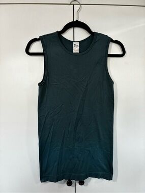 ZYIA S Ribbed Sleeveless Tank in Teal Green Ribbed Activewear